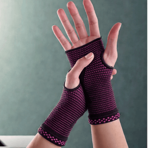 Premium Wrist Compression Carpal Tunnel Driving Gloves - Comfy Arms